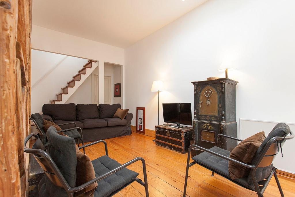 Central, Charming, Quiet, Garden And Parking Lisbon Luaran gambar