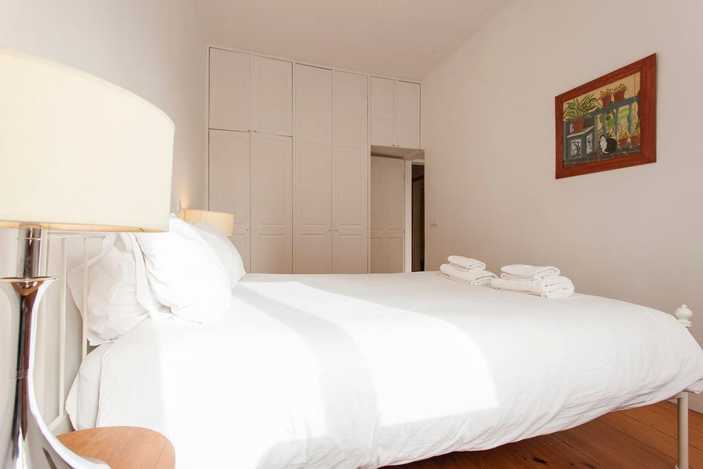 Central, Charming, Quiet, Garden And Parking Lisbon Luaran gambar