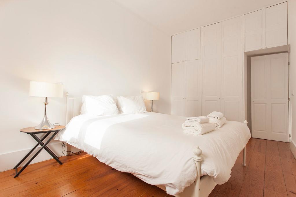Central, Charming, Quiet, Garden And Parking Lisbon Luaran gambar