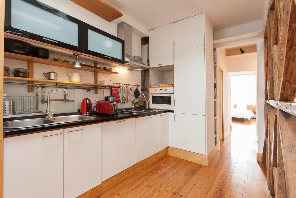 Central, Charming, Quiet, Garden And Parking Lisbon Luaran gambar